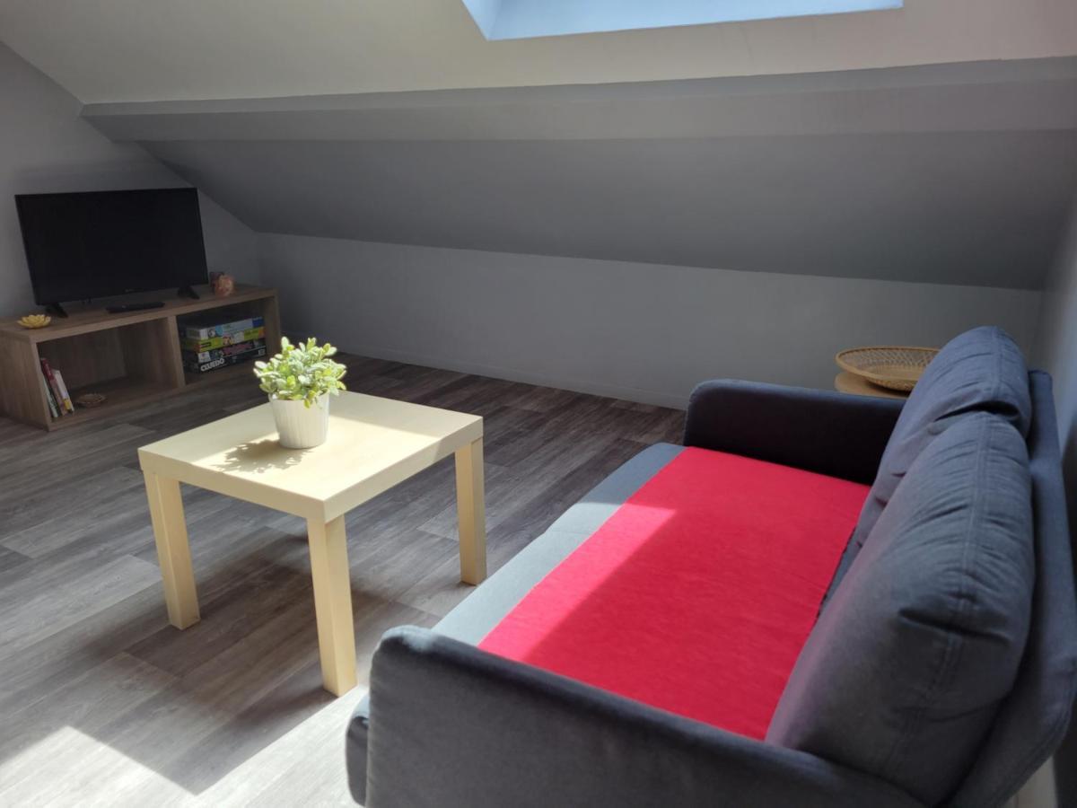 Apt 8 Du Temple Hypercentre & Parking Apartment Cambrai Exterior photo